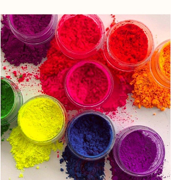 Fluorescent neon pigment powder photo